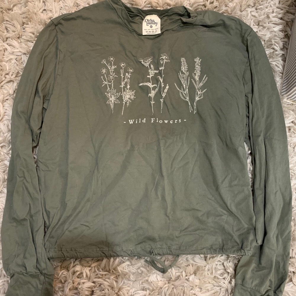 Long sleeve shirt
